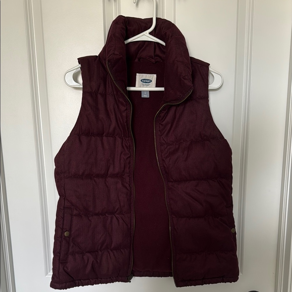 Old Navy Burgundy Puffer Vest